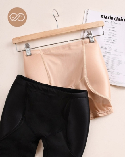 تصویر  شورت پروتز باسن و بغل ران