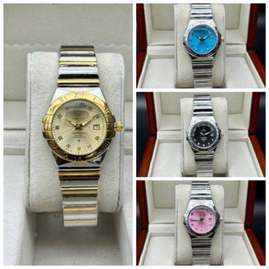 تصویر  ساعت زنانه با صفحه نگین‌کار369604