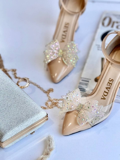 تصویر  کفش مجلسی گلپوش تلقی زنانه